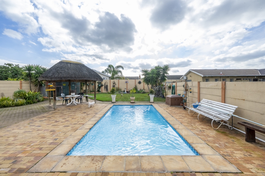 3 Bedroom Property for Sale in Ferndale Western Cape